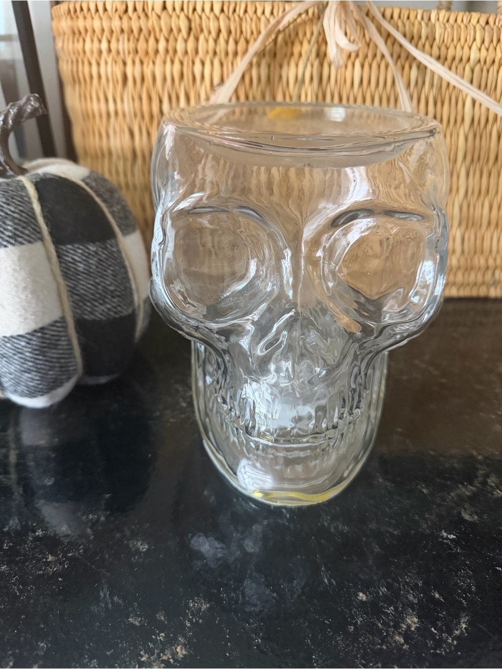 Bath & Body Works Clear Glass Skull 3 wick candle holder. Lights up!